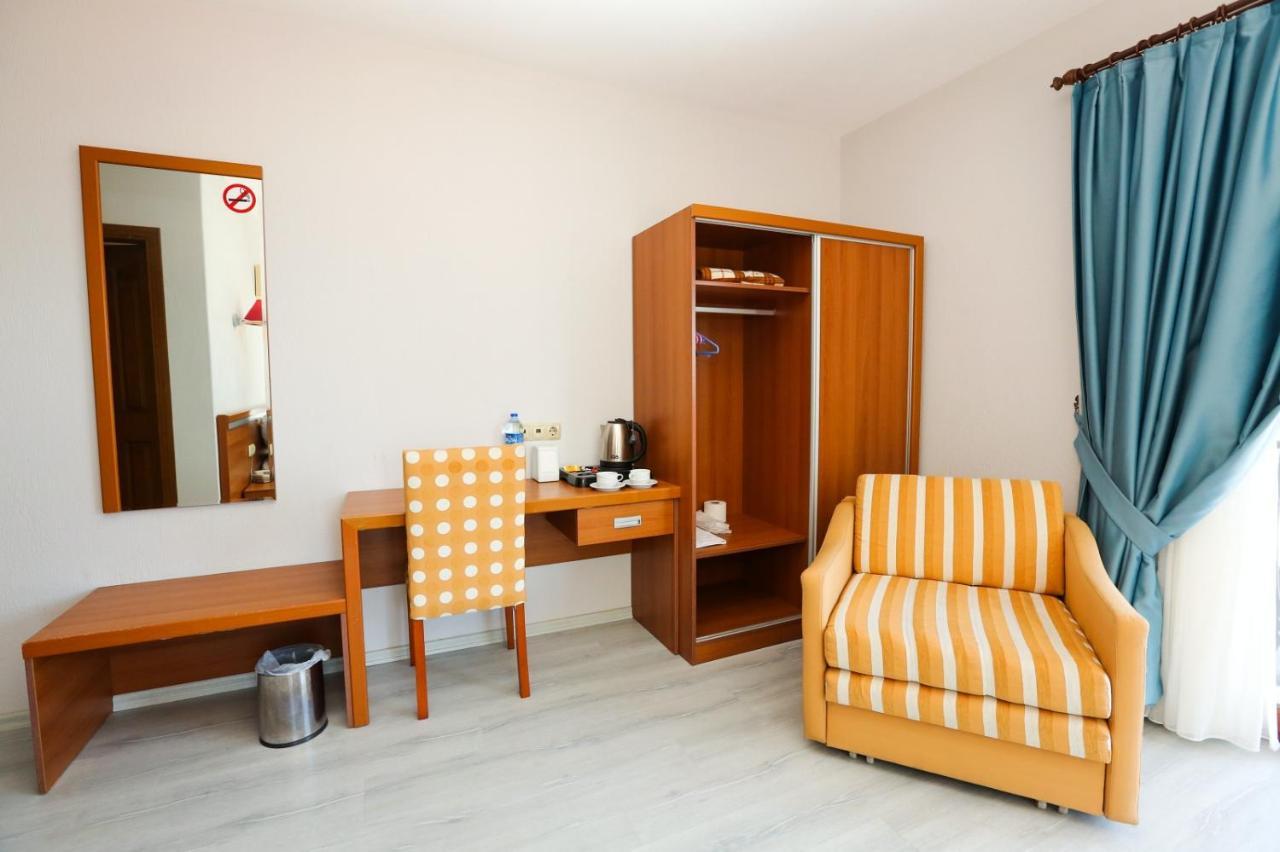 Gocek Unlu Hotel Göcek Exterior foto