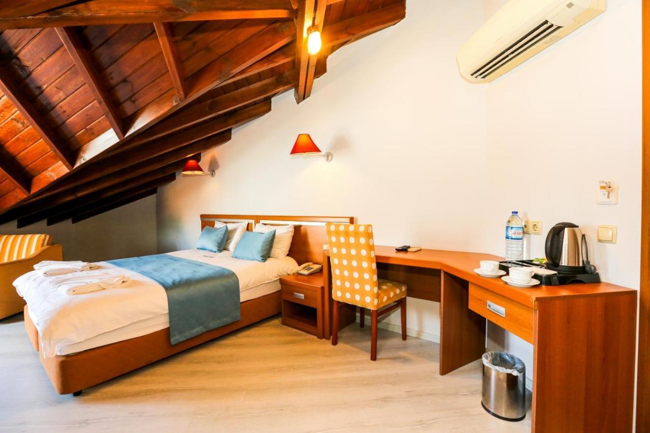 Gocek Unlu Hotel Göcek Exterior foto