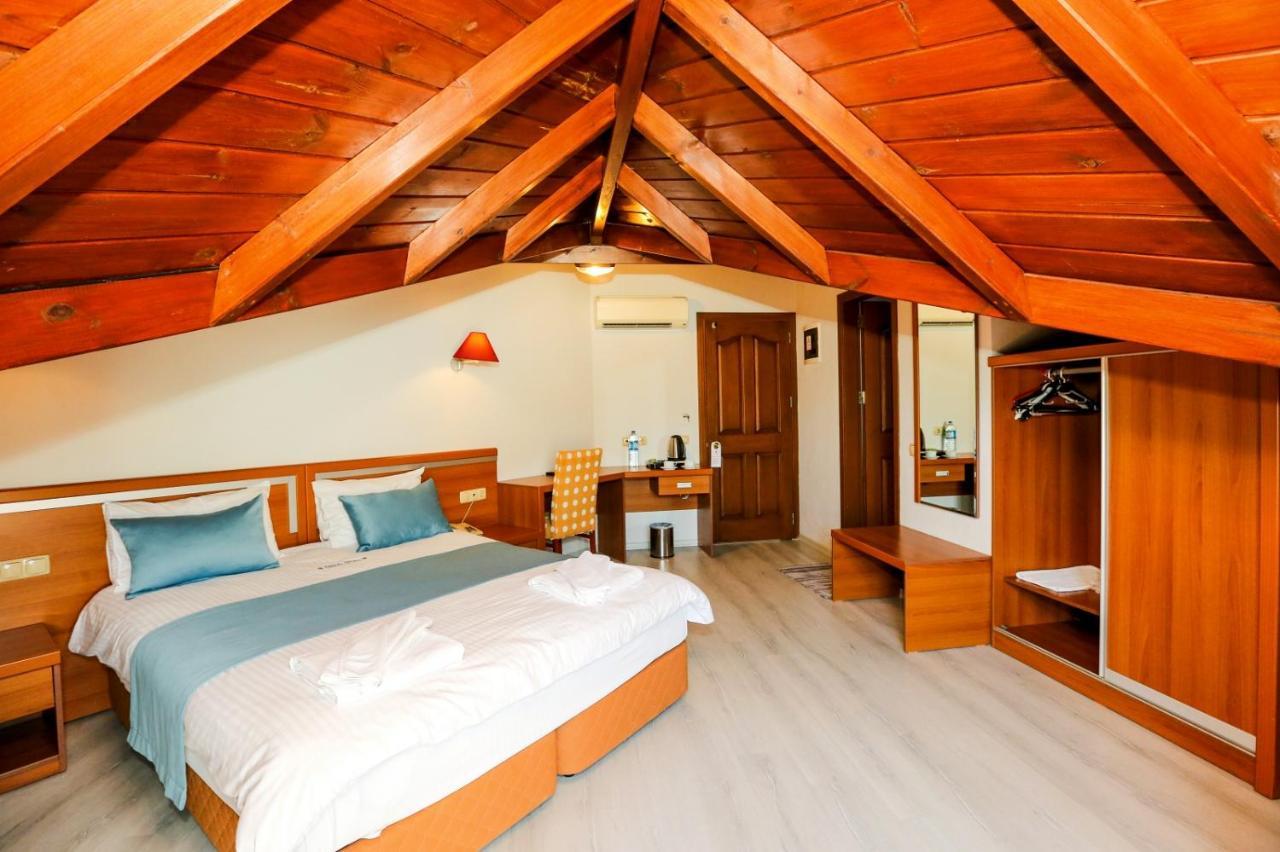 Gocek Unlu Hotel Göcek Exterior foto